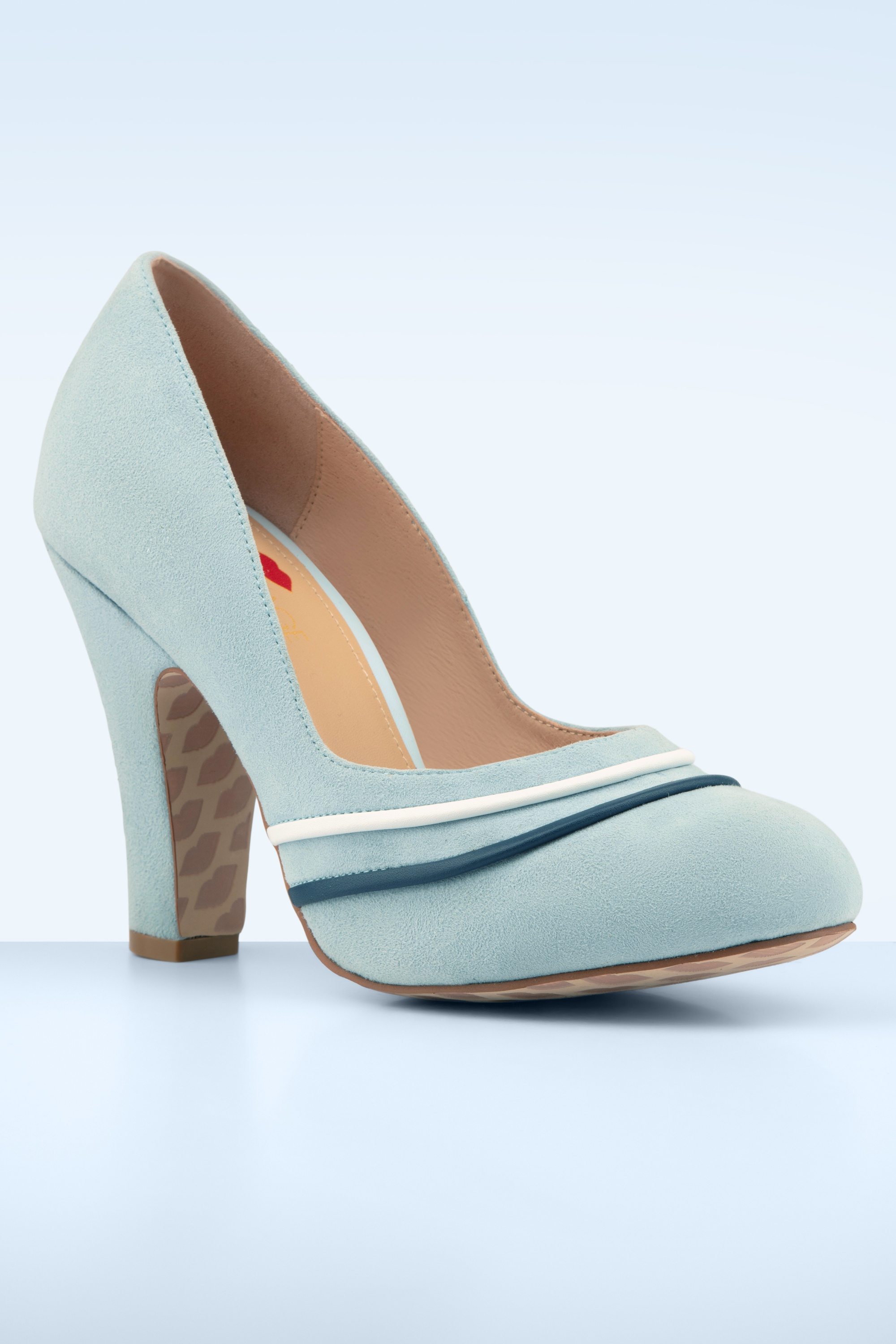 Lola Ramona ♥ Topvintage - June Dorsey pumps in babyblauw 4