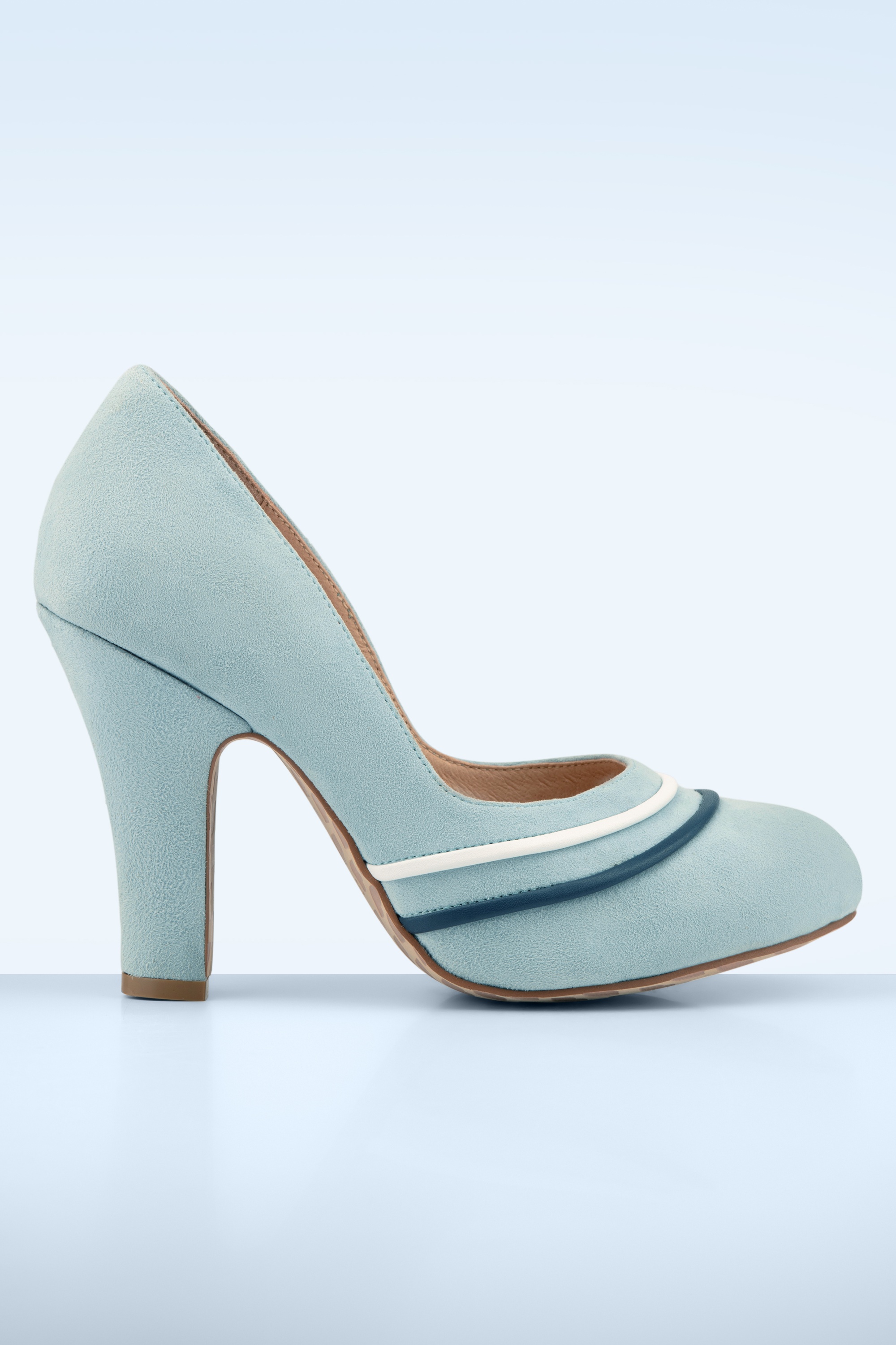 Lola Ramona ♥ Topvintage - June Dorsey pumps in babyblauw 2