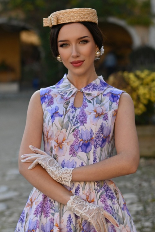 Hearts & Roses - Lavender Fields swing jurk in crème en paars 3