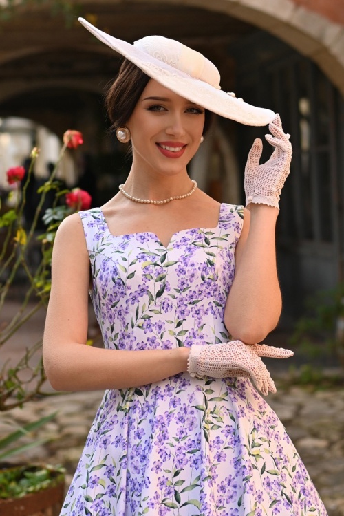 Hearts & Roses - Violet Whisper swing jurk in wit en paars 3