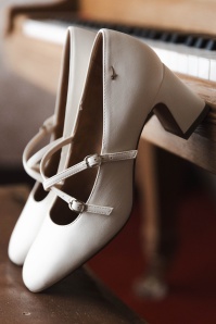 Tamaris - Sugar Step pumps in crème