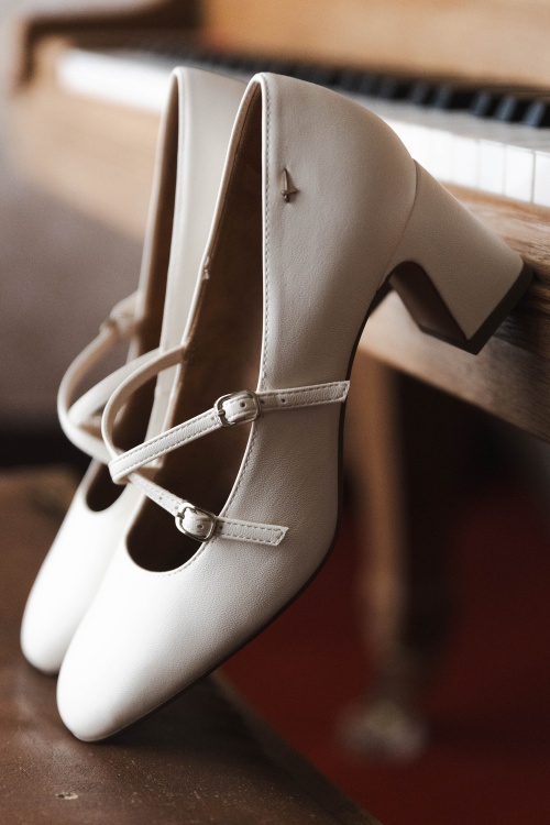 Tamaris - Sugar Step pumps in crème