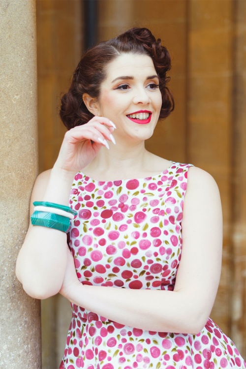 Hearts & Roses - Rosy Petal swing jurk in wit en framboosrood 4