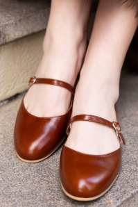 Charlie Stone - Bronte Ballerina flats in eikenbruin 2