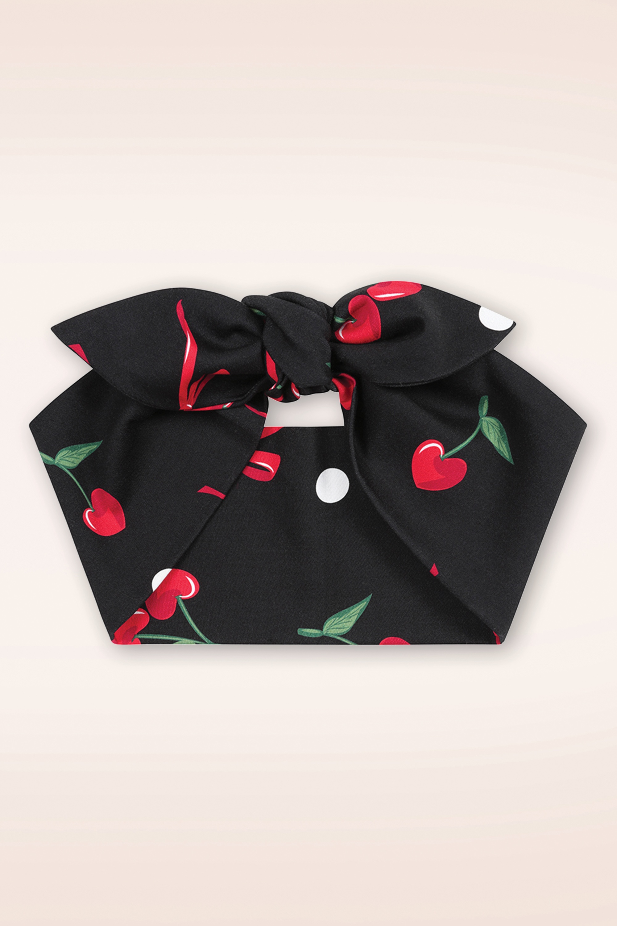 Banned Retro - Cherries and Bows bandana in zwart 2