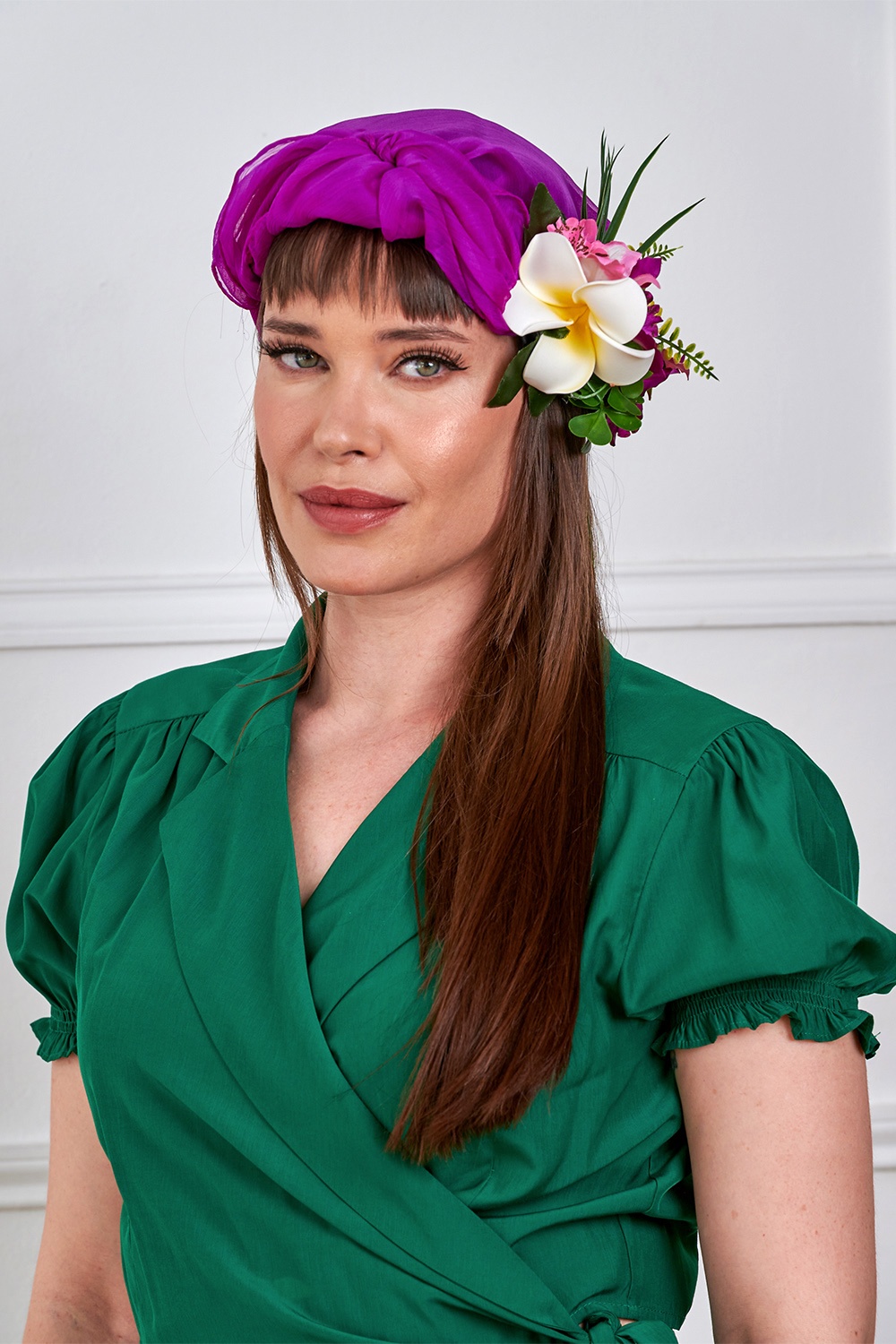 Banned Retro - Island Breeze haarclip in wit en fuchsia 2