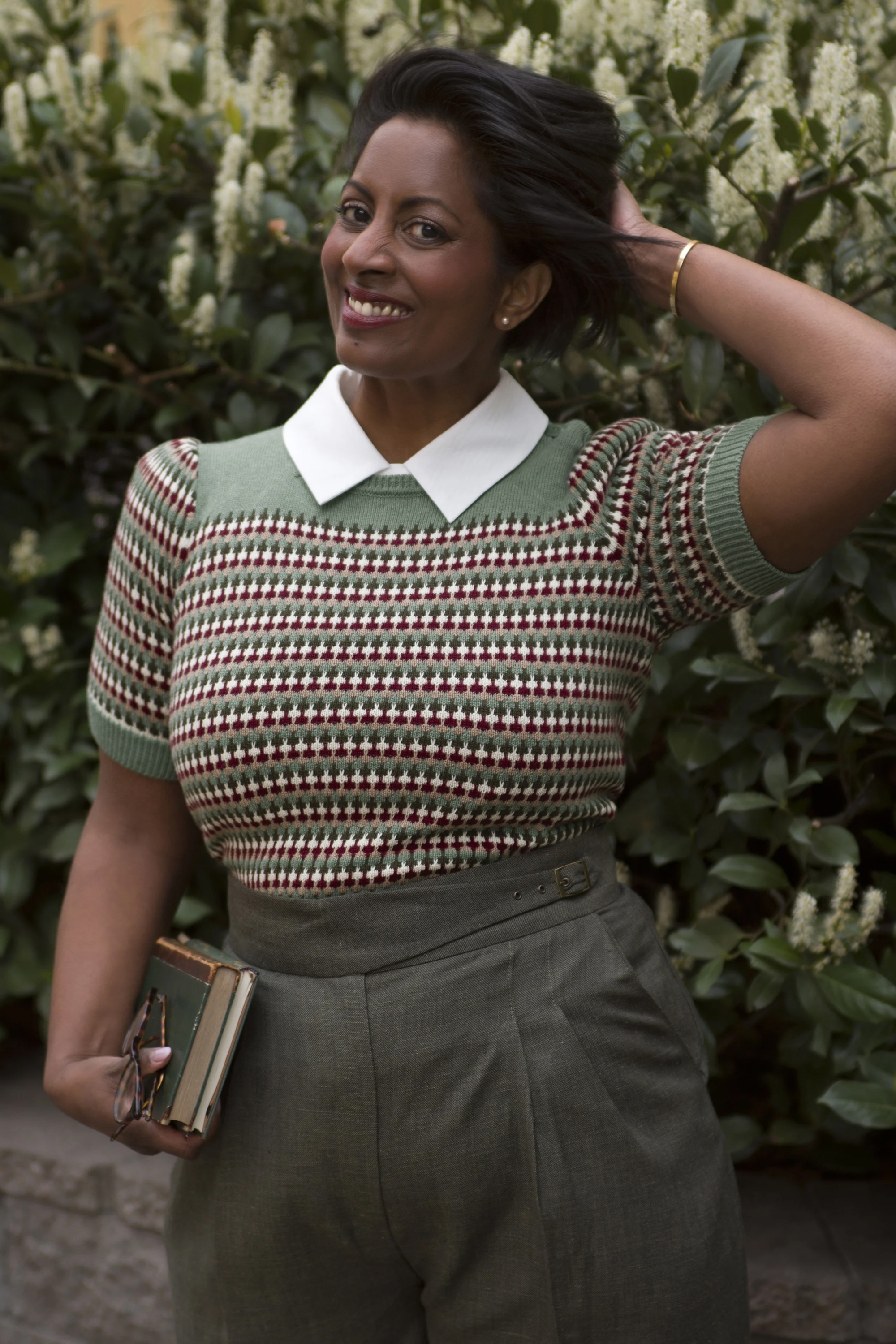 Emmy Design -  The Technicolor katoenen gebreide top in mistgroen en multi 2