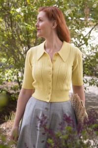 Emmy Design - The Non Contrast gebreid vest in zachtgeel