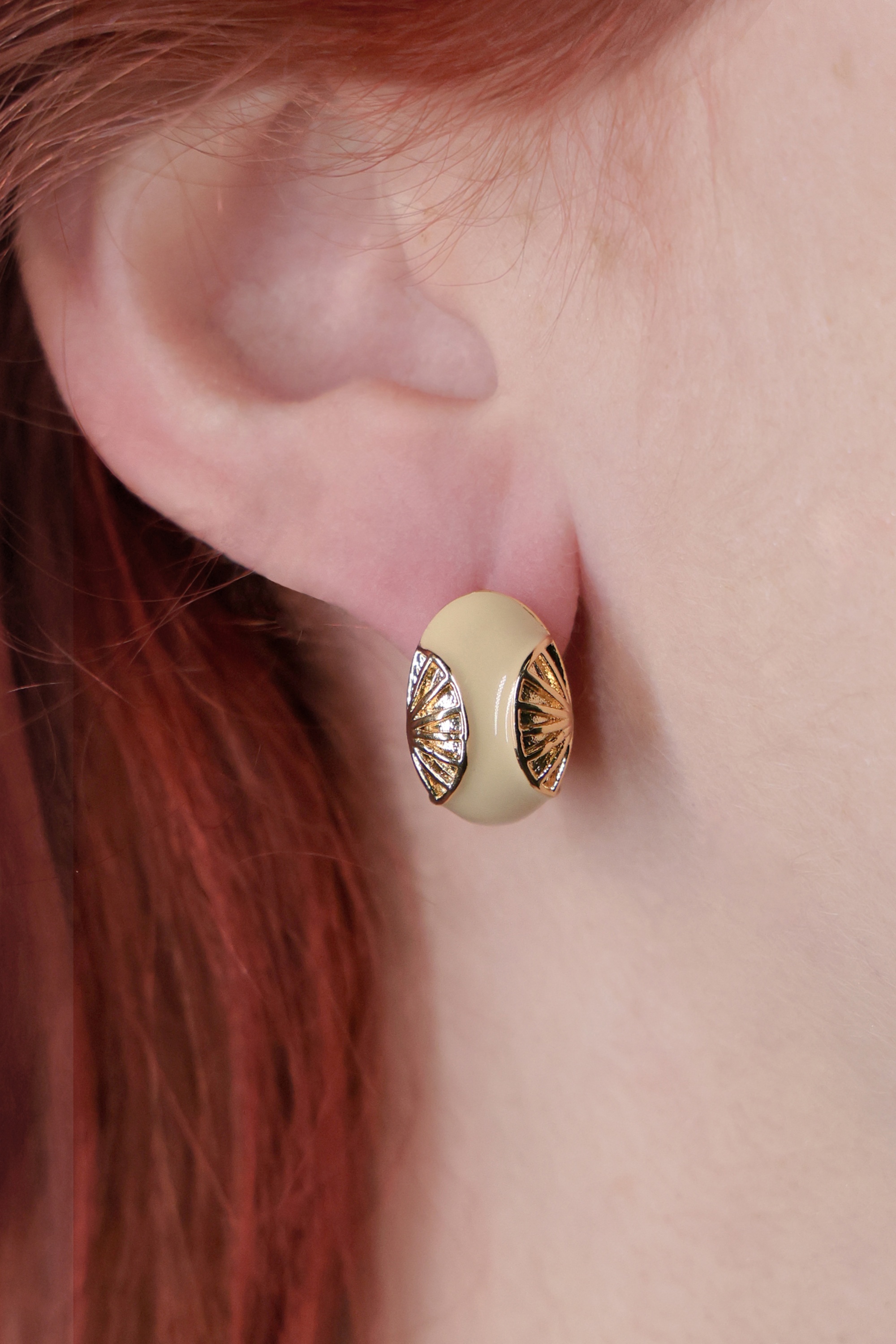 Urban Hippies - Garbo vergulde oorbellen in ecru