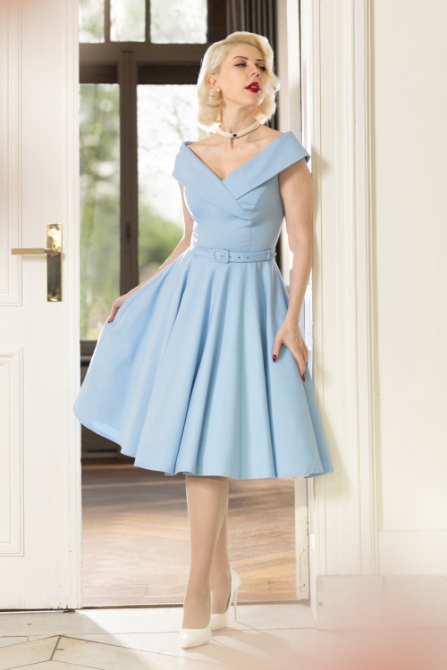 Vintage Diva - Topvintage exclusive ~ The Aurelia swing jurk in luchtblauw