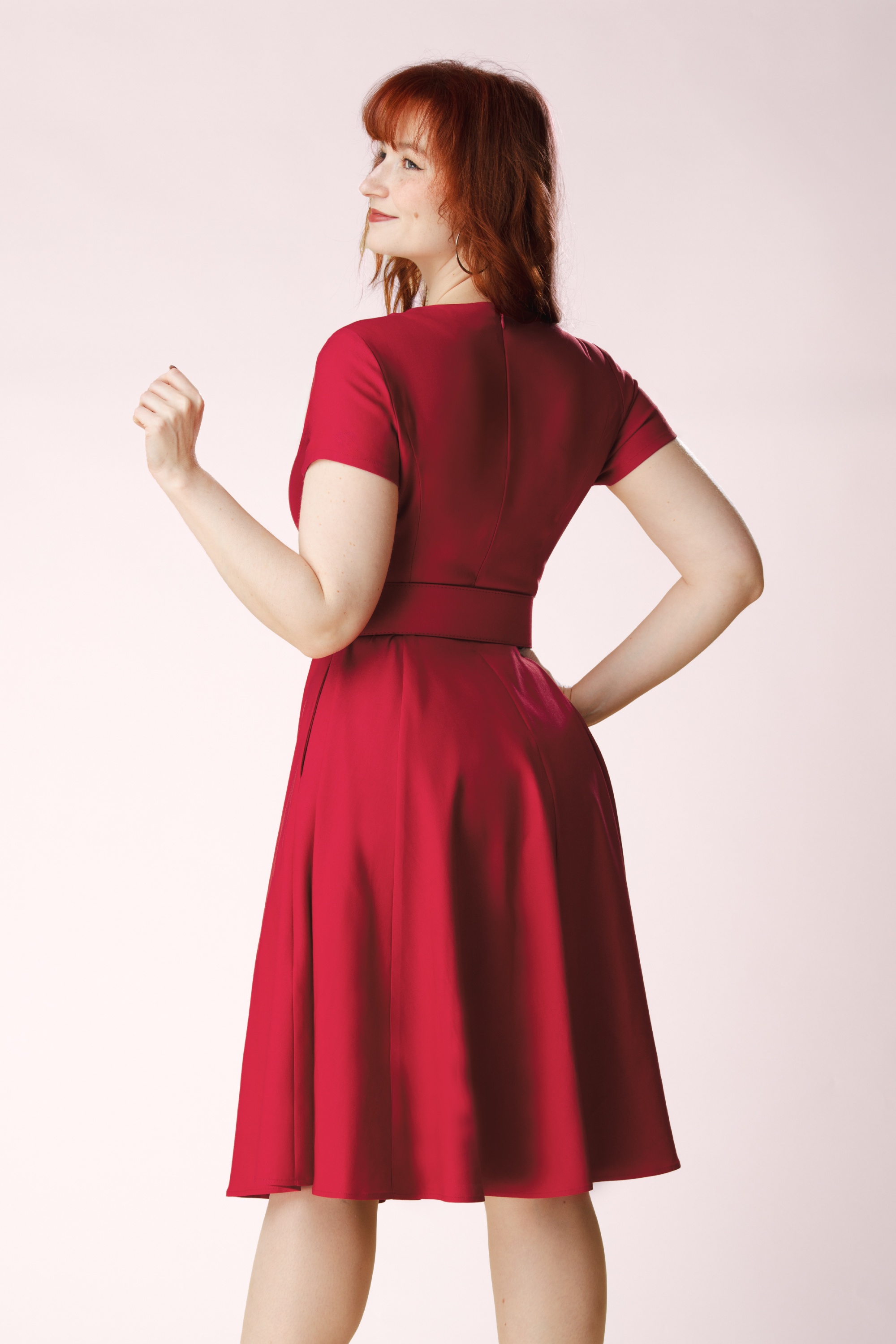 Topvintage Boutique Collection - Topvintage exclusive ~ Violetta swing jurk in rood 4