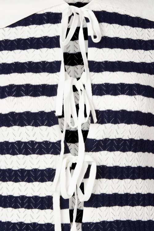 Glamorous - Riviera Bow Knit top in wit en navy 2