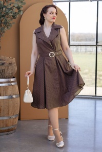 Banned Retro - Derby Belle wikkeljurk in bruin