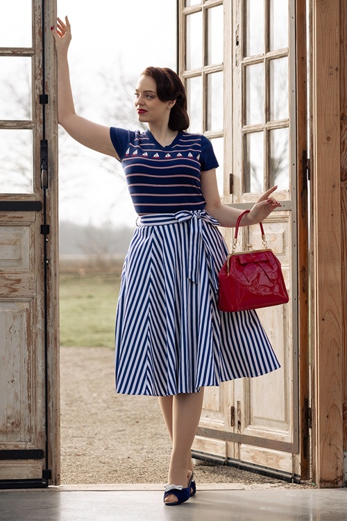 Hearts & Roses - Suzie Striped swing rok in navy en wit