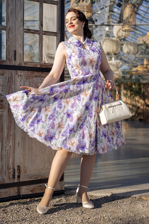 Hearts & Roses - Lavender Fields swing jurk in crème en paars