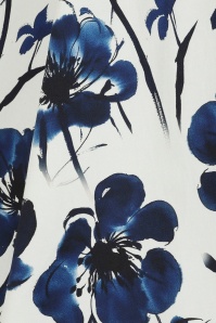 Hearts & Roses - Indigo Romance halter swing jurk in wit en donkerblauw 4