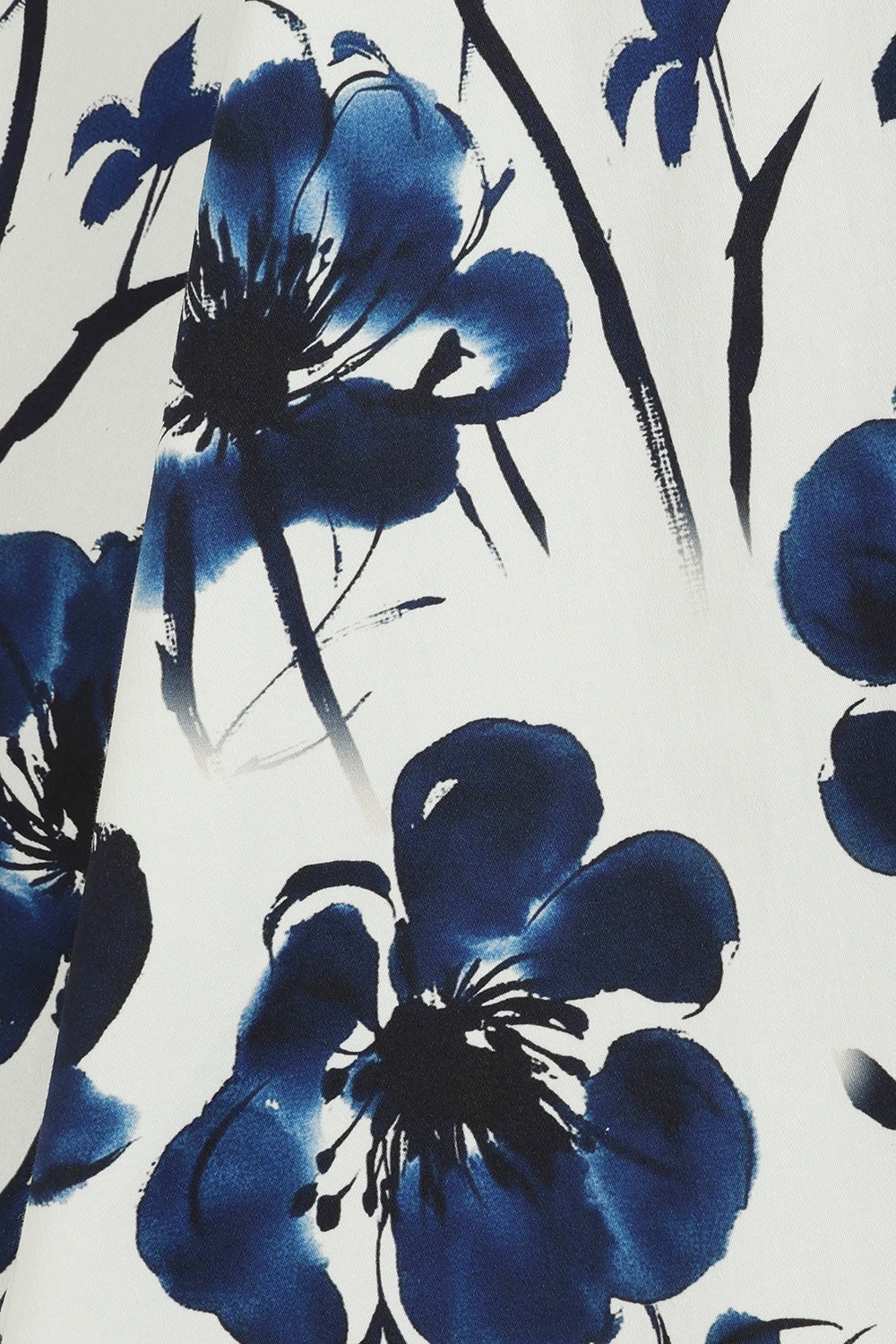 Hearts & Roses - Indigo Romance halter swing jurk in wit en donkerblauw 4