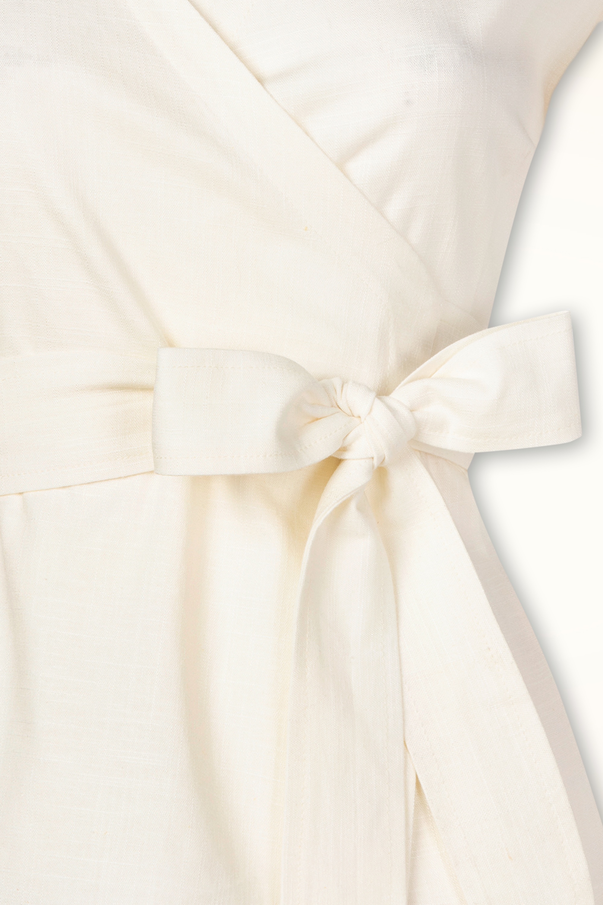 Femkit - Vic linnen wikkelblouse in crème  2