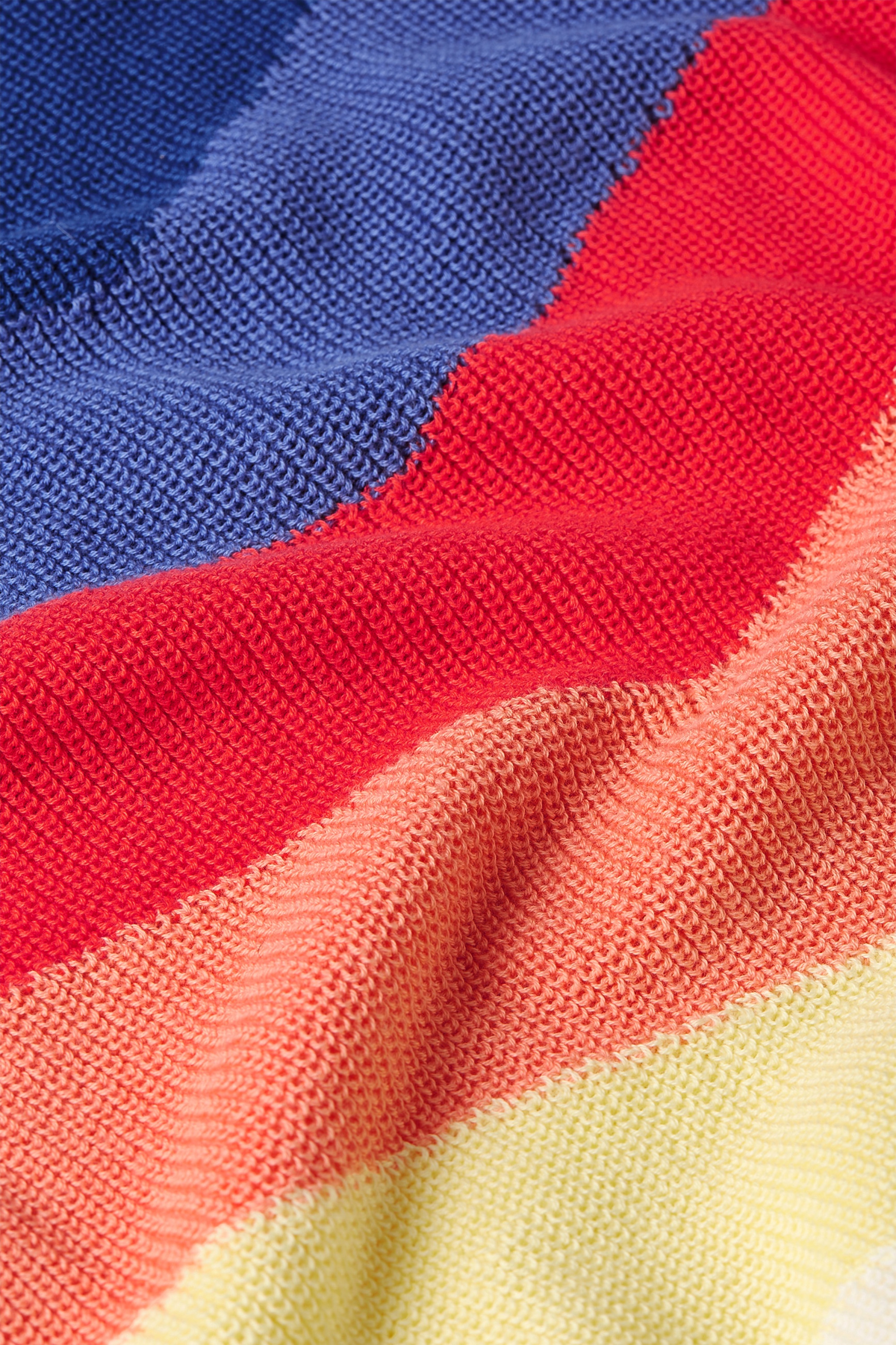 King Louie - Ann Wonder top in ice cream 4