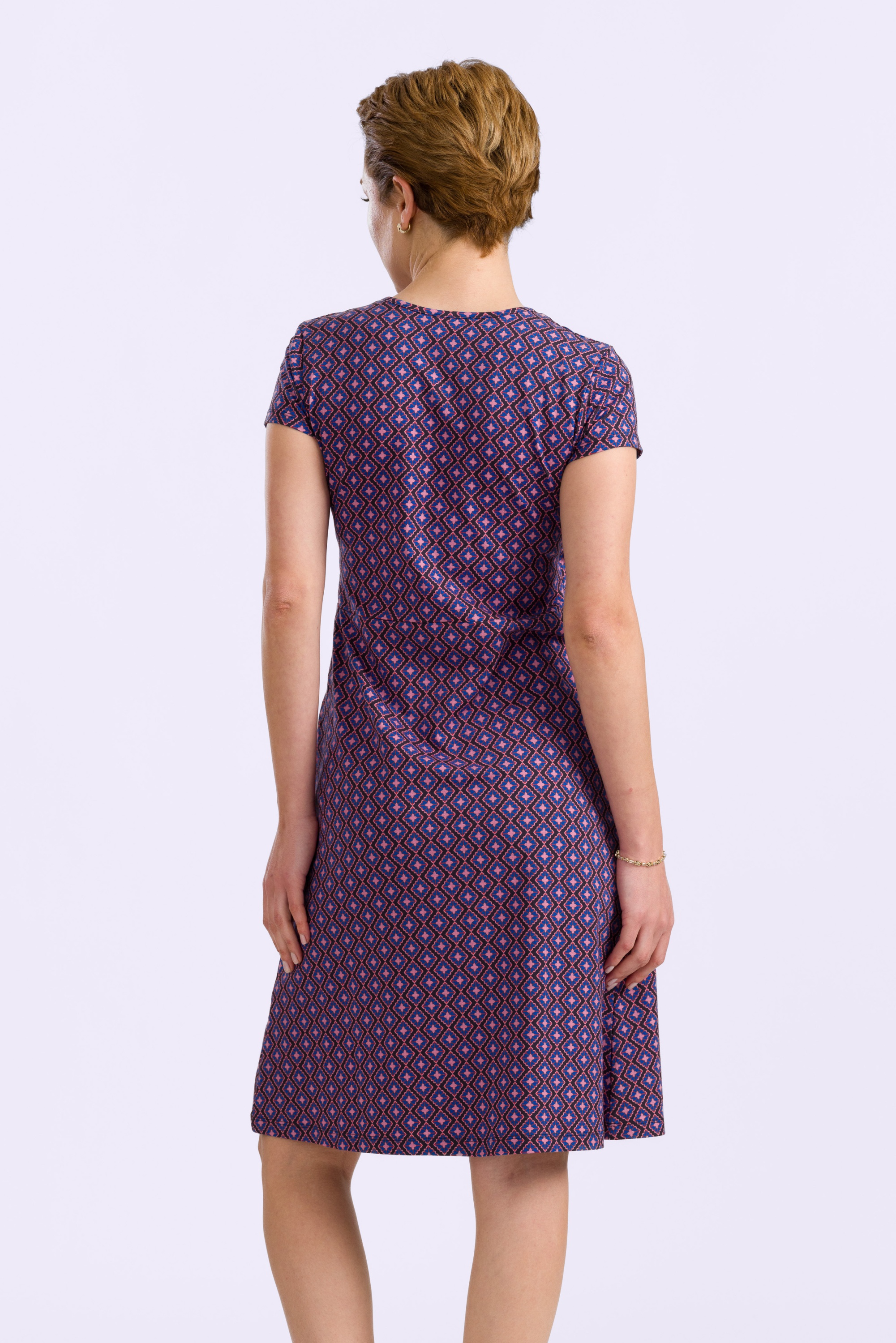 LaLamour - Chrissy Cross jurk in Funky Squares 3