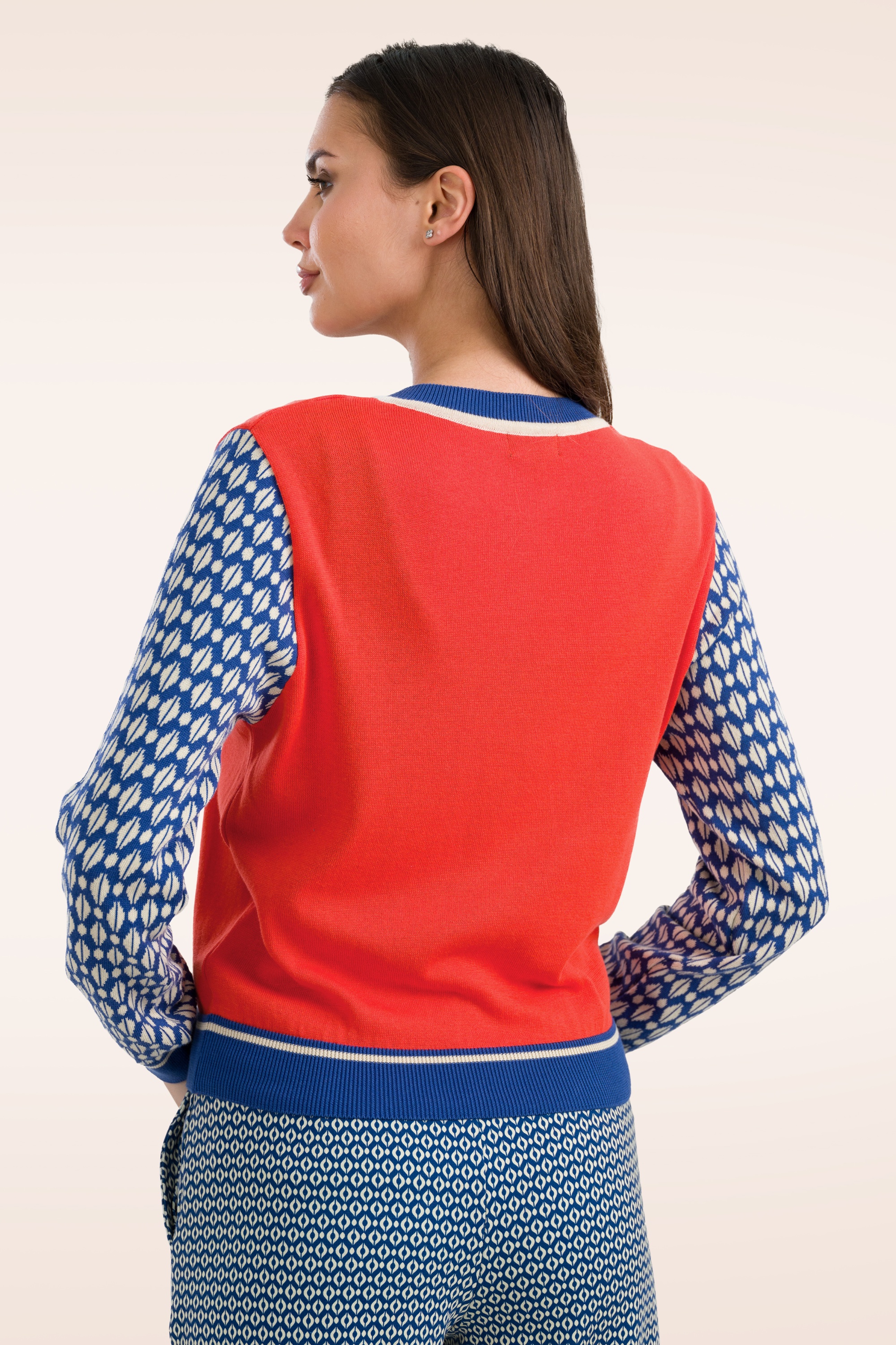 LaLamour - Emma Swallow cardigan in rood en blauw 3
