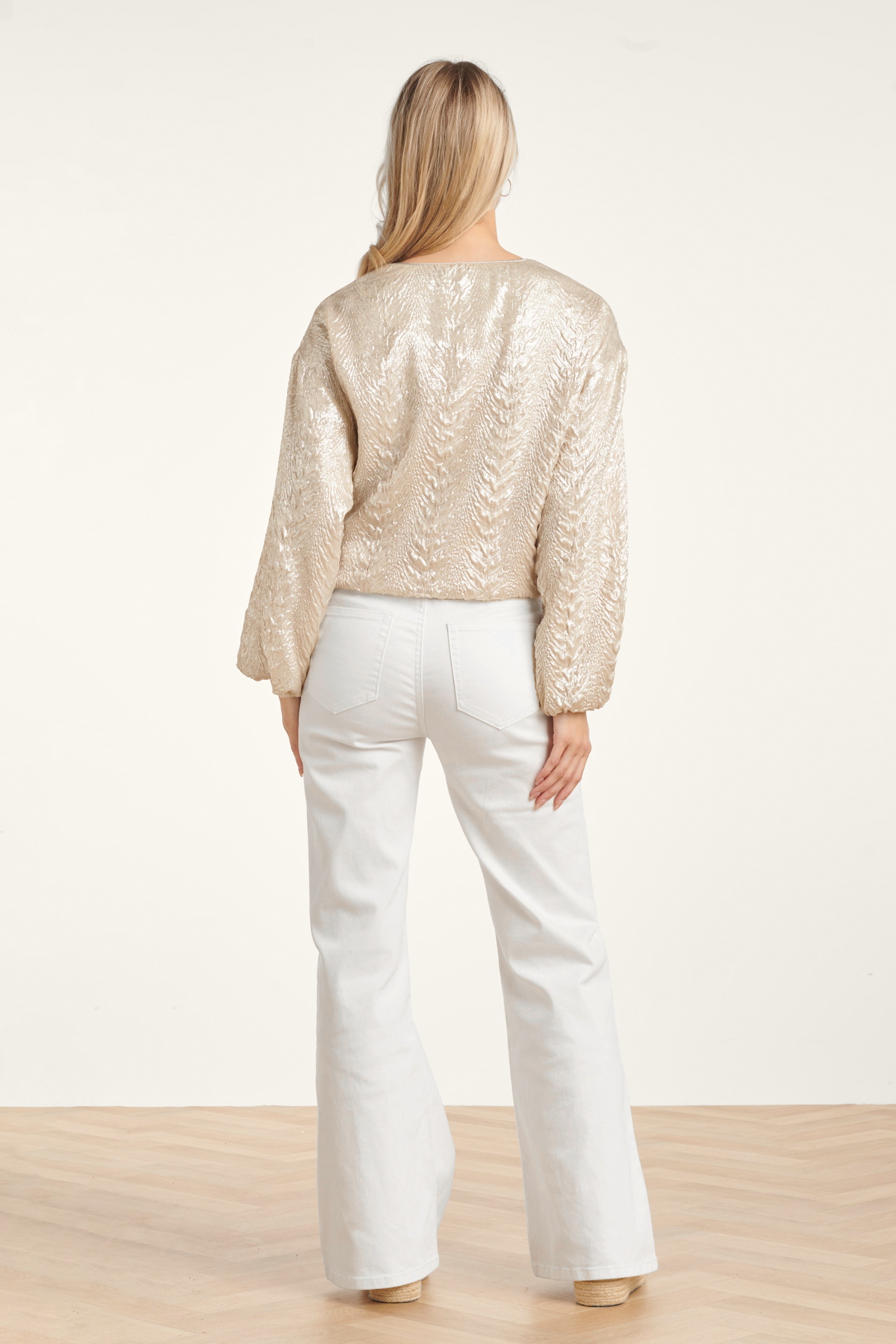 Smashed Lemon - Coco flared jeans in wit 3