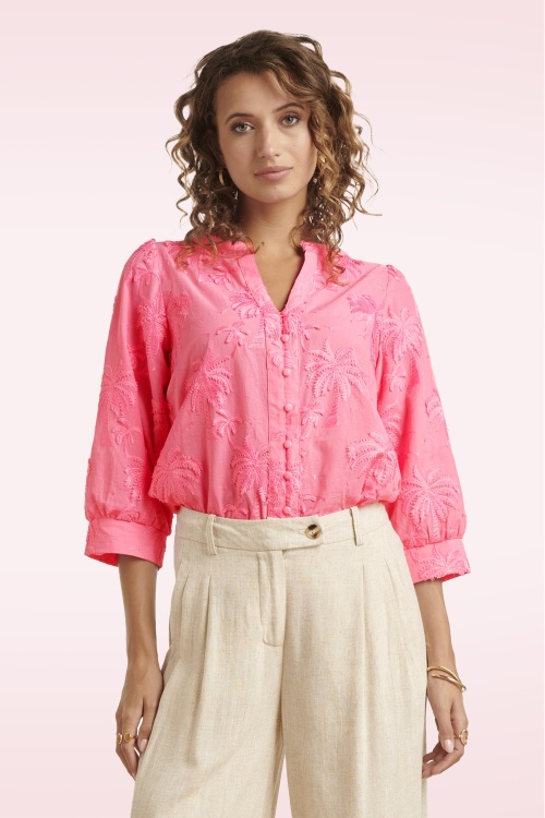 Smashed Lemon - Isla Palm geborduurde katoenen blouse in roze  2