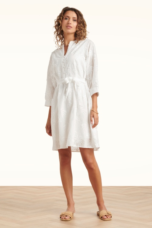 Smashed Lemon - Isla Palm geborduurde katoenen jurk in wit