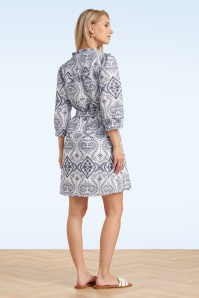 Smashed Lemon - Victoria broderie katoenen jurk in wit en marineblauw 3