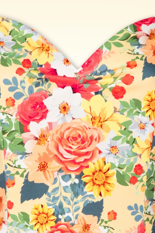 Topvintage Boutique Collection - Topvintage Exclusive ~ Betty Floral pencil jurk in geel 4