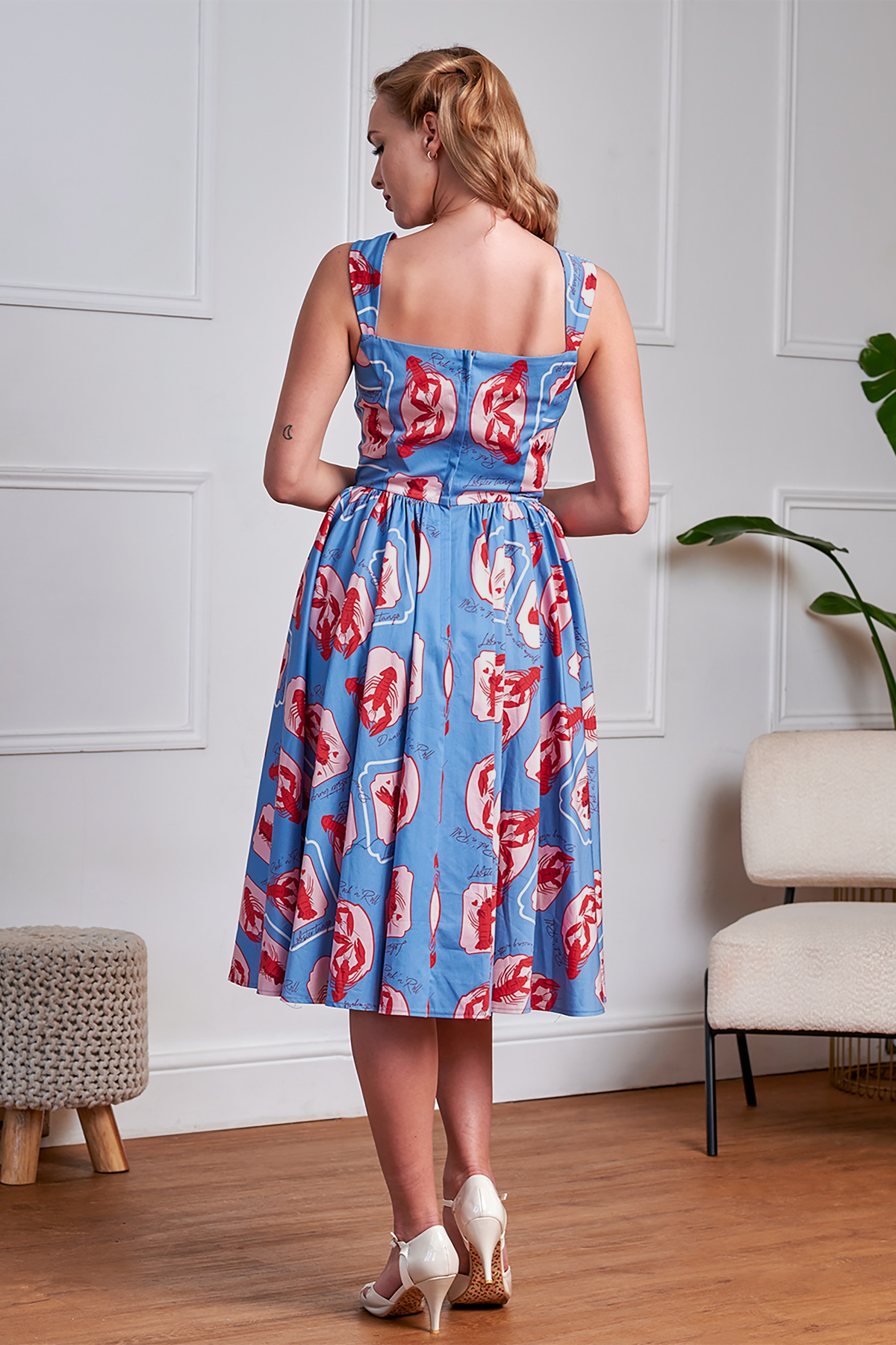 Banned Retro - Winnie Lobster Love katoenen swing jurk in blauw 2