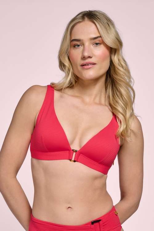 TC Beach - Triangle Push Up bikini top in felrood