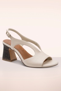 Tamaris - Jonie sandaaltjes met blokhak in crème 2