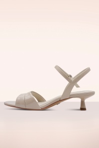 Tamaris - Tessa Kitten Heels lak sandaaltjes in beige 4
