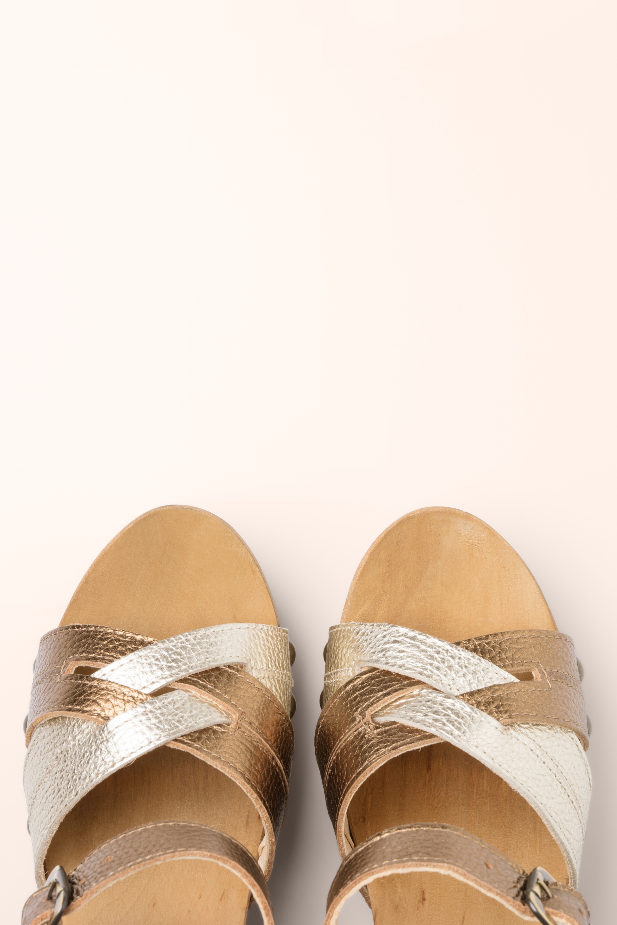 Grünbein - Freya klompjes in oud goud en platina 2