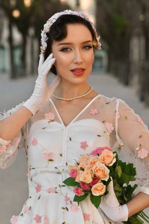 Vintage Diva  - Topvintage exclusive ~ Grace Elizabeth swing jurk met tule in wit 3