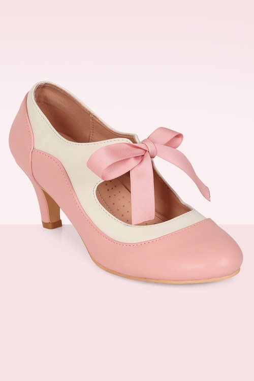 Banned Retro - April Jean pumps in roze en crème 2