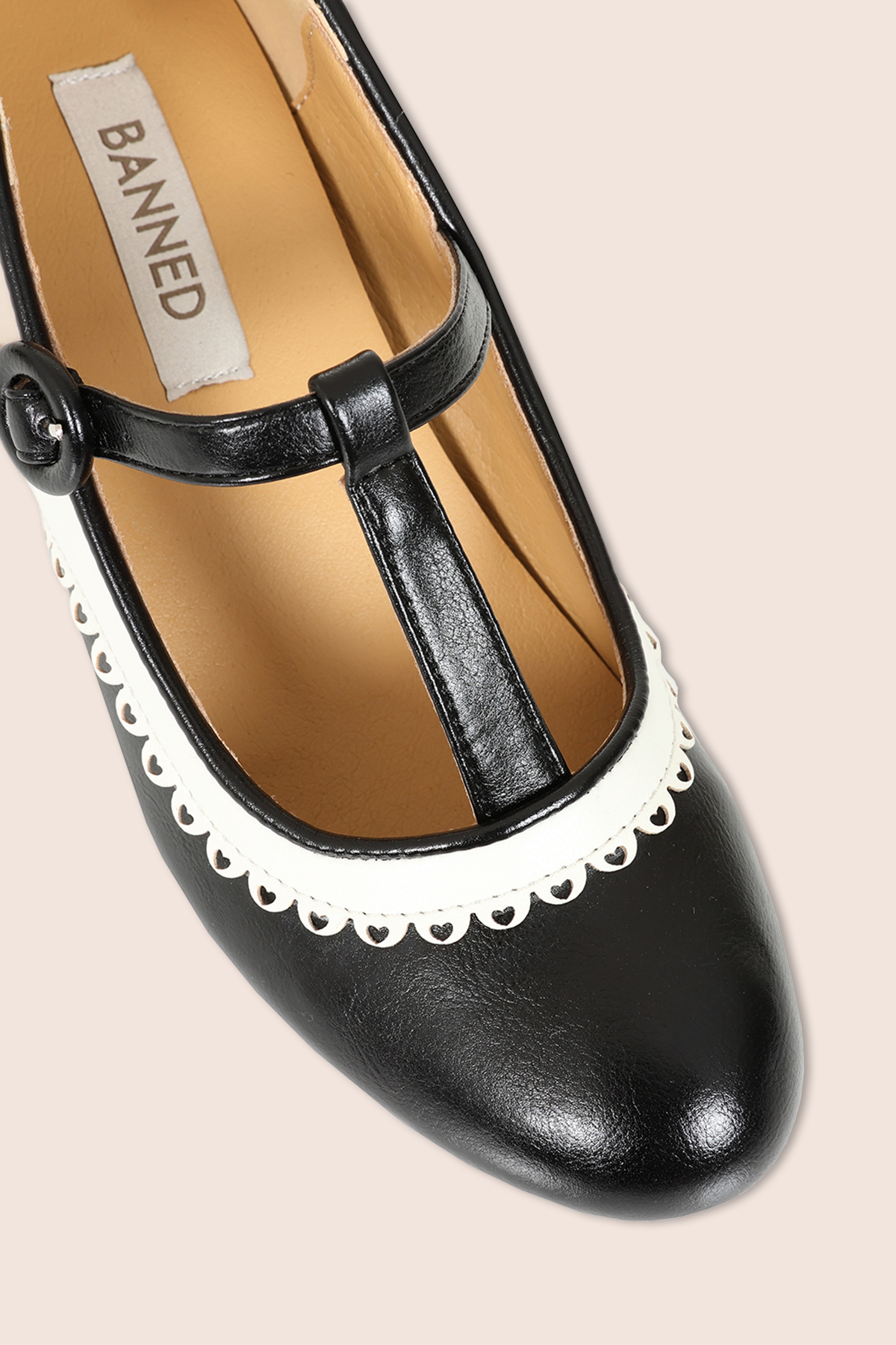 Banned Retro - Vintage Voyager pumps in zwart en wit 2