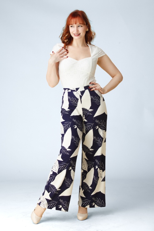 Surkana - Marina Breeze pantalon in gebroken wit en marineblauw