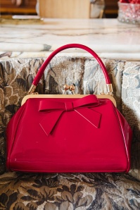 Banned Retro - California Nights lak handtas in rood