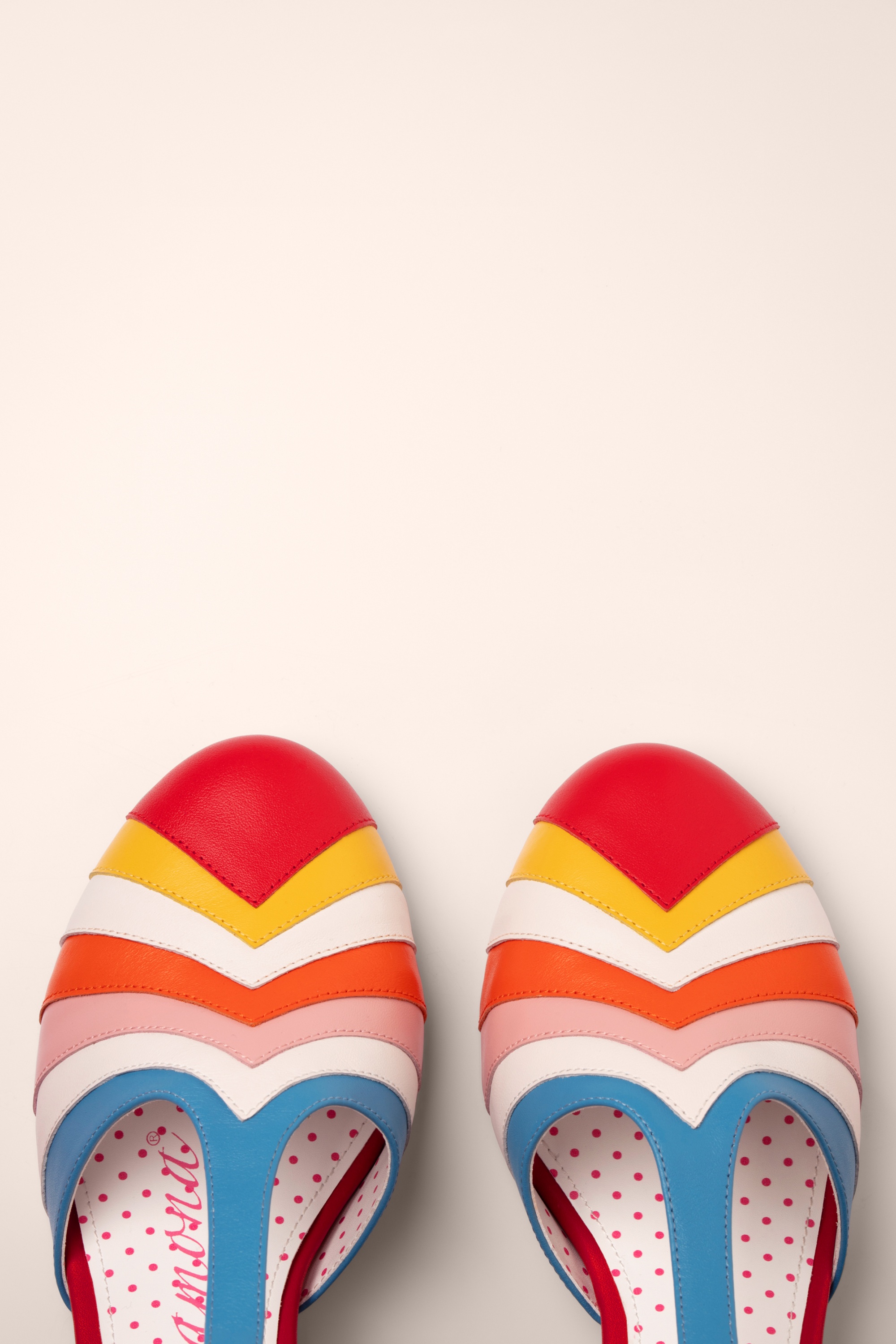 Lola Ramona - Elsie Retro t-strap pumps in multi 3