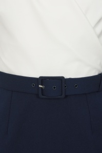 Glamour Bunny Business Babe - Topvintage exclusive ~ Nadine pencil jurk in wit en marineblauw 3