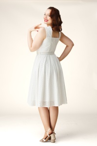 Topvintage Boutique Collection - Topvintage Exclusive ~ Gabriella broderie anglaise swing jurk in wit 3