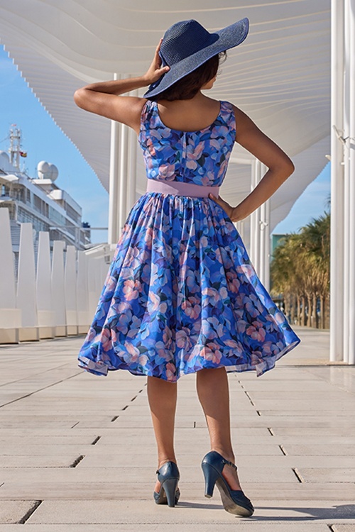 Miss Candyfloss - Layla Lee Floral swing jurk in blauw 2