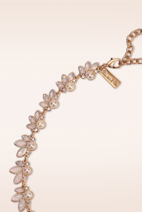 Lovely - Pearly Leaves ketting in lichtroze 3