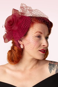 Banned Retro - Royal Bloom fascinator in framboosrood 2