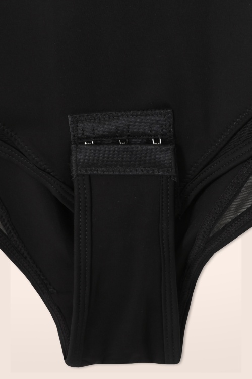 MiraLune - Topvintage exclusive ~ LuneLine bodysuit in zwart 4