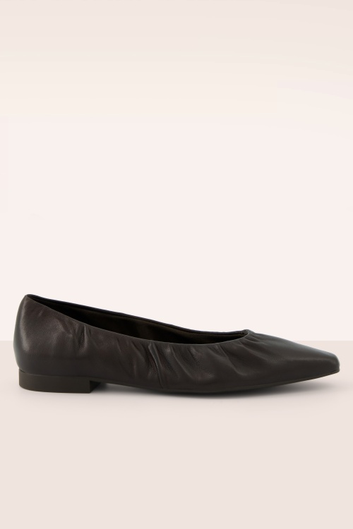 Paul Green - Charlotte Pointed flats van leder in donkerbruin