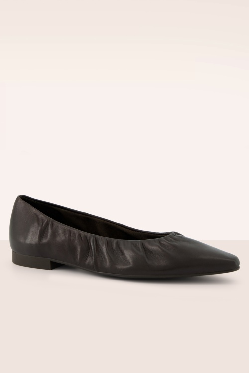 Paul Green - Charlotte Pointed flats van leder in donkerbruin 3