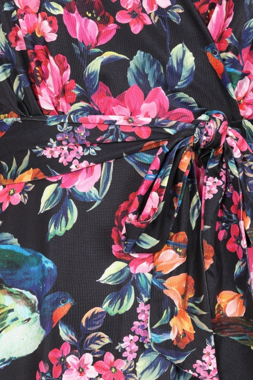 Vintage Chic for Topvintage - Exclusivité Topvintage ~ Robe midi fluide à motif floral Birdy en noir 3